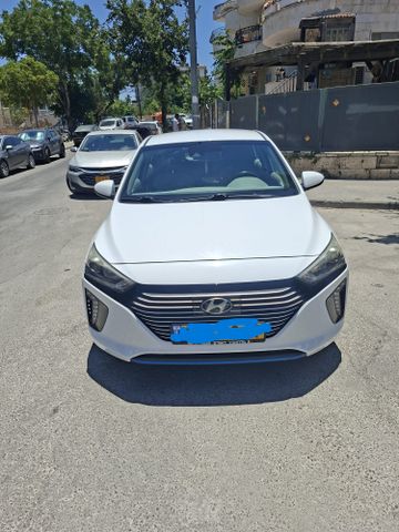 יונדאי איוניק