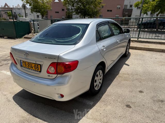טויוטה קורולה
