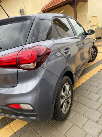 יונדאי i20