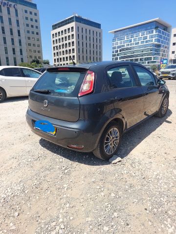 מודעת רכב פיאט פונטו