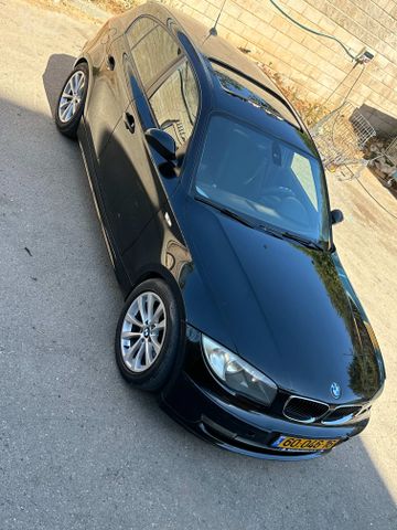 מודעת רכב ב מ וו סדרה 1