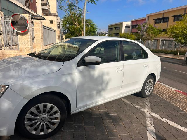 סקודה ראפיד