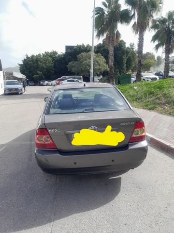 טויוטה קורולה