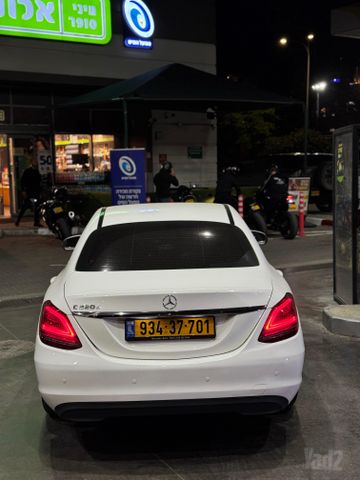 מרצדס-בנץ C-class