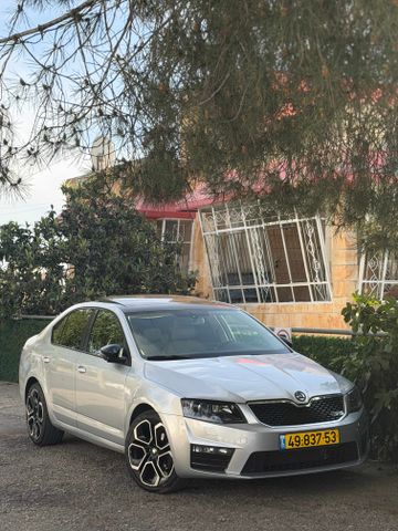 סקודה אוקטביה
