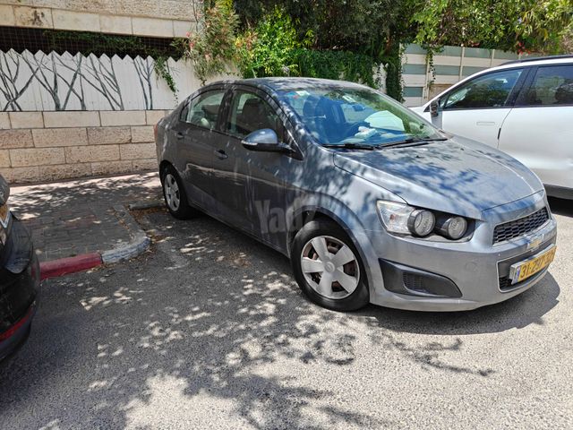 שברולט סוניק