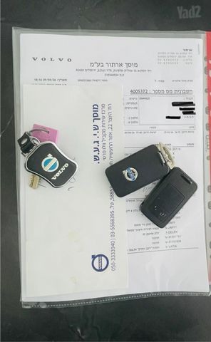 וולוו V40