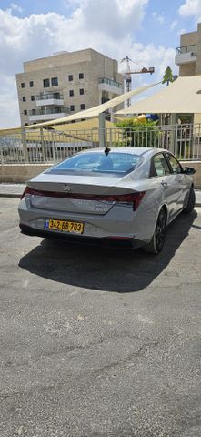 מודעת רכב יונדאי אלנטרה
