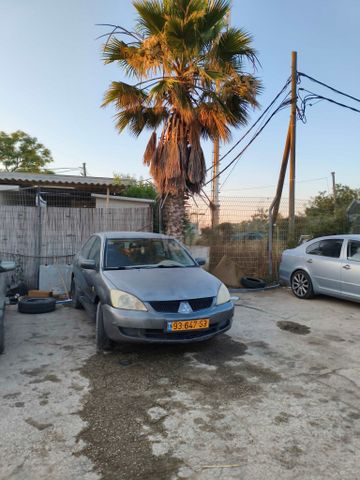 מיצובישי לנסר