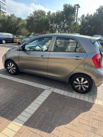 קיה פיקנטו