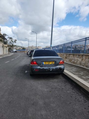 מודעת רכב מיצובישי לנסר