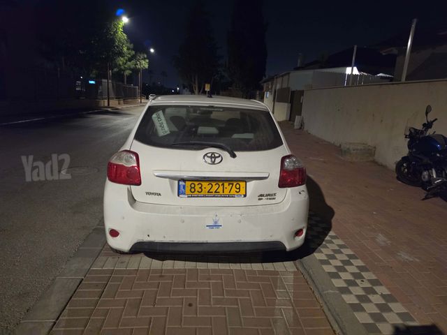 טויוטה אוריס