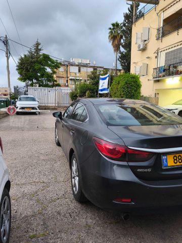 מאזדה 6