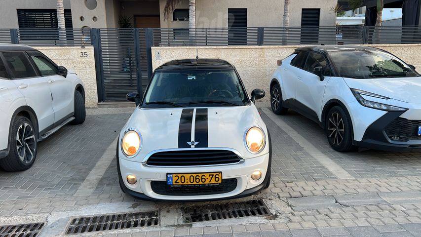 מודעת רכב מיני קופר