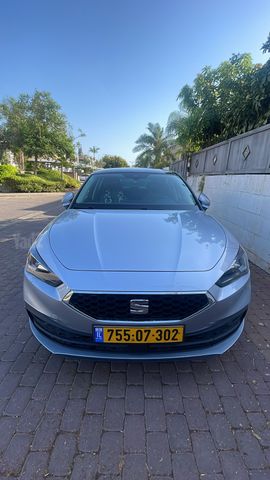 סיאט לאון