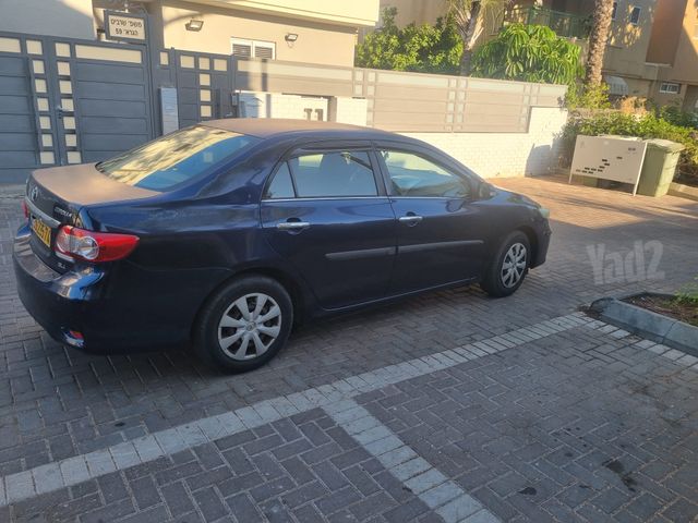 מודעת רכב טויוטה קורולה