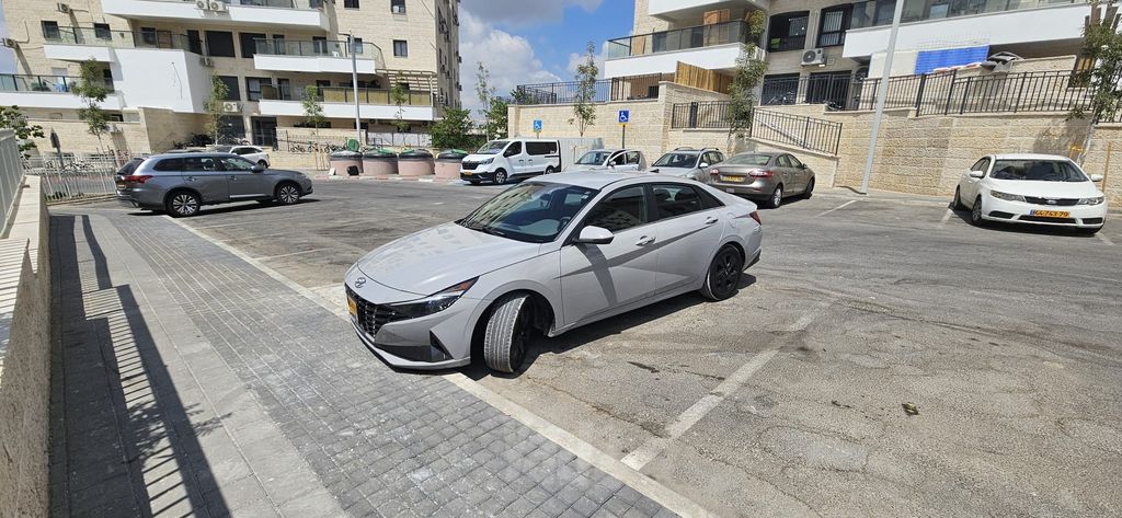 יונדאי אלנטרה