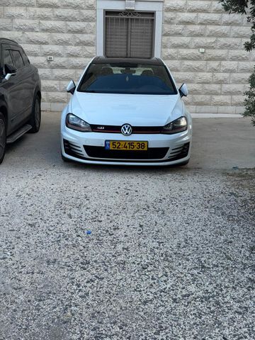 פולקסווגן גולף