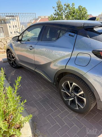 טויוטה C-HR