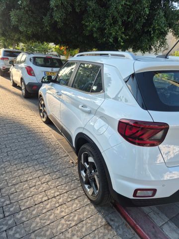 וניו Premium אוט׳ 1.6 (121 כ״ס)