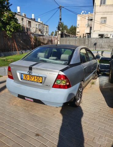 מודעת רכב טויוטה קורולה