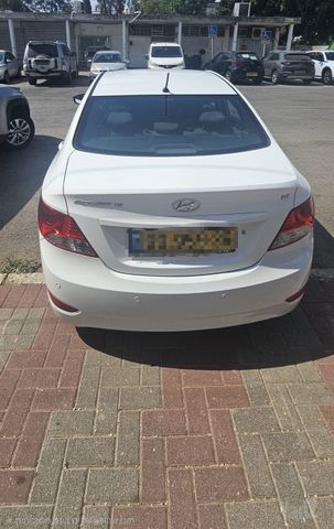 יונדאי אקסנט i25