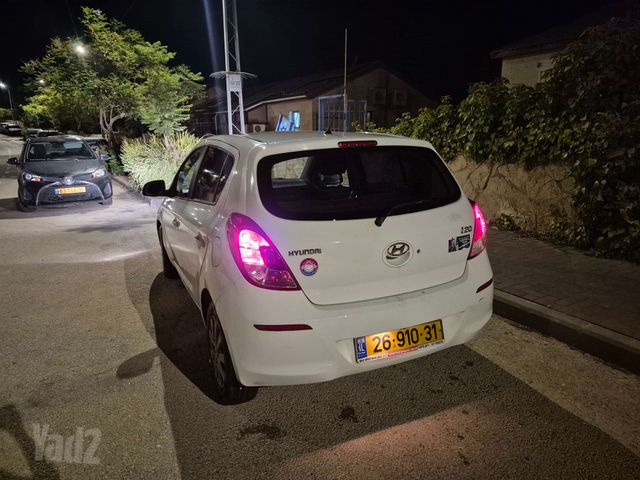 יונדאי i20