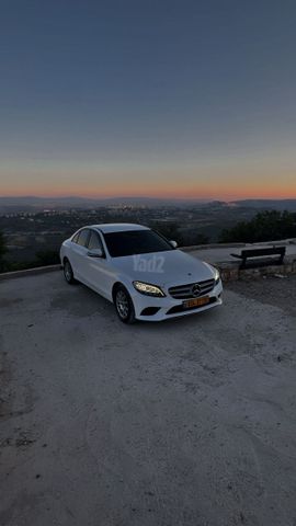 מודעת רכב מרצדס-בנץ C-class