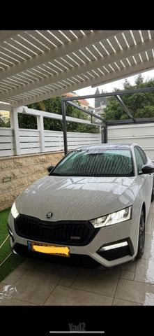 סקודה אוקטביה