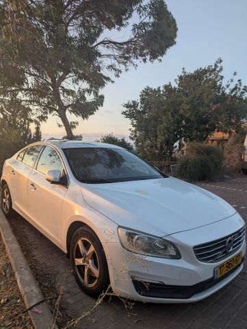 וולוו S60