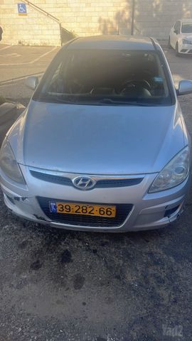 מודעת רכב יונדאי i30