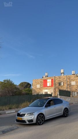 סקודה אוקטביה