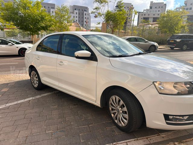 מודעת רכב סקודה ראפיד