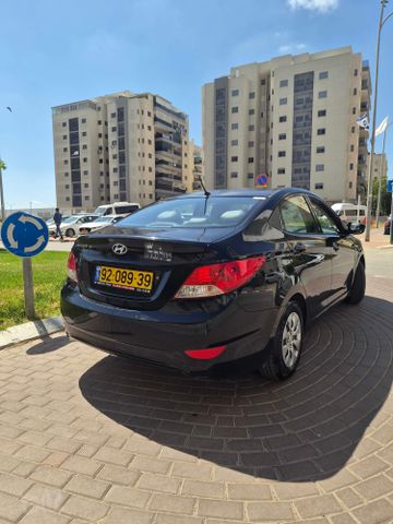 יונדאי אקסנט i25