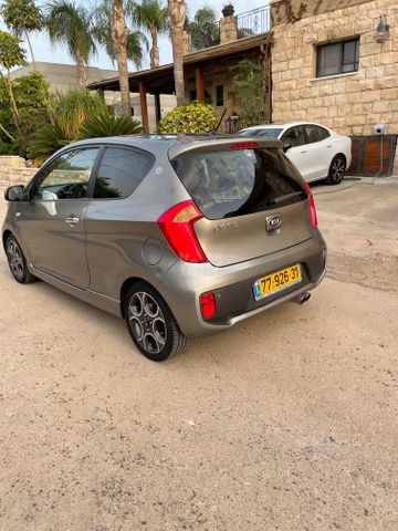 קיה פיקנטו
