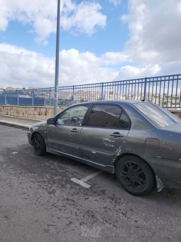 מיצובישי לנסר