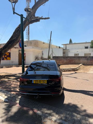 אאודי A4