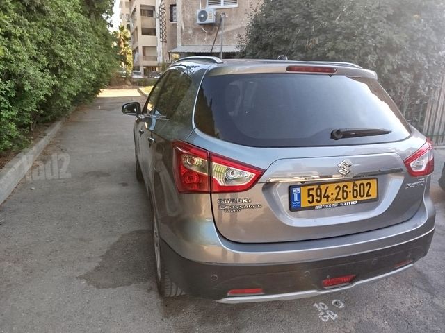 סוזוקי קרוסאובר