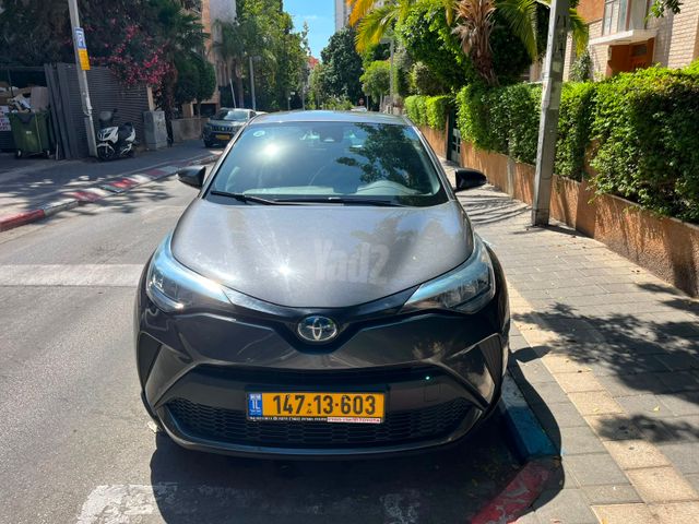 טויוטה C-HR