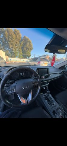 יונדאי i30