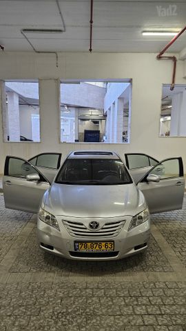 טויוטה קאמרי