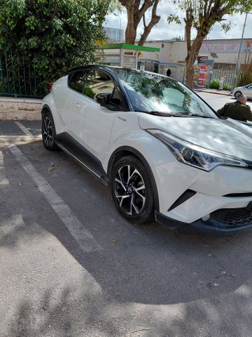 טויוטה C-HR