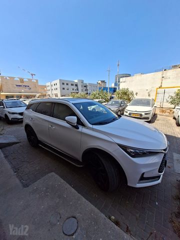 בי.ווי.די טאנג