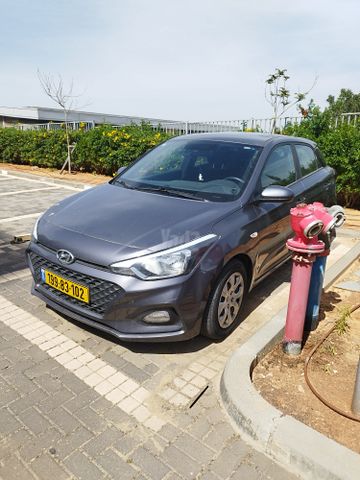 יונדאי i20