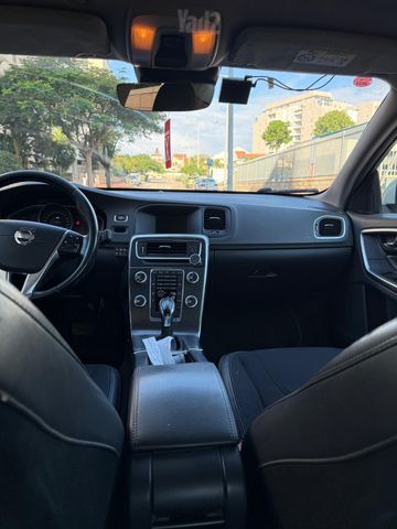 וולוו S60