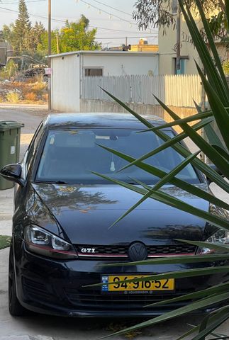 מודעת רכב פולקסווגן גולף