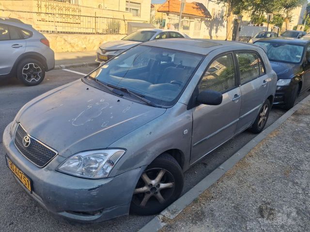 מודעת רכב טויוטה קורולה