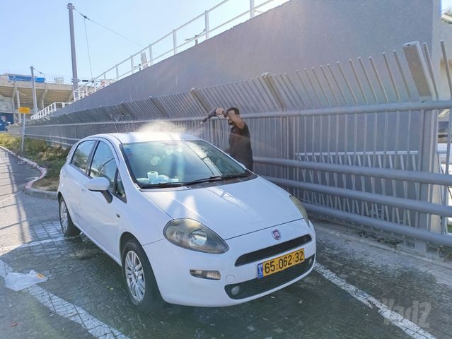מודעת רכב פיאט פונטו
