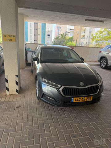 סקודה אוקטביה