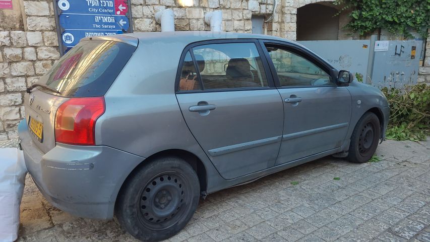 מודעת רכב טויוטה קורולה